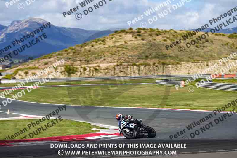 Circuito de Navarra;Spain;event digital images;motorbikes;no limits;peter wileman photography;trackday;trackday digital images